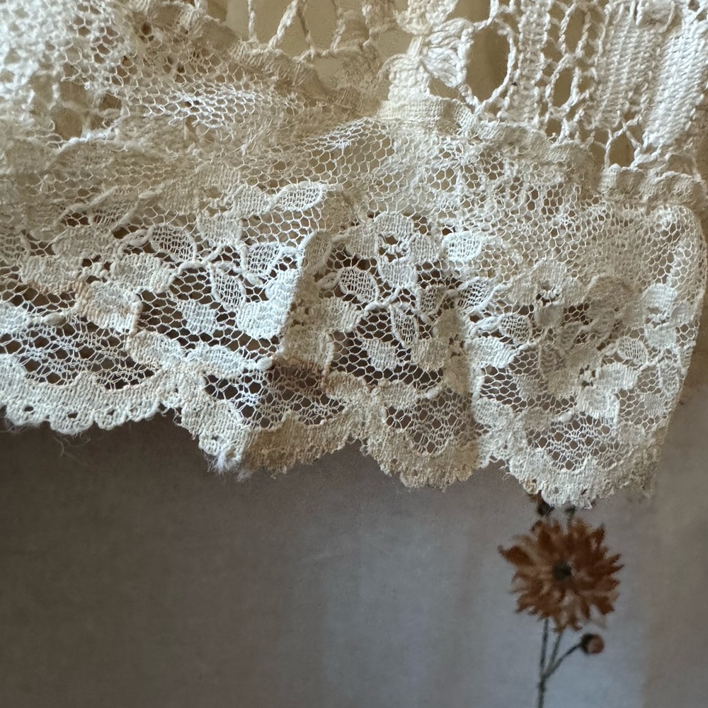 1970’s Gunne Sax by Jessica Cream Lace Long Sleeve Lace Up Dress - Picture 8 of 11